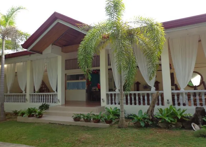 Hotel Blue Pot Family 3*