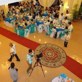 Blue Pot Family 3* Dalaguete